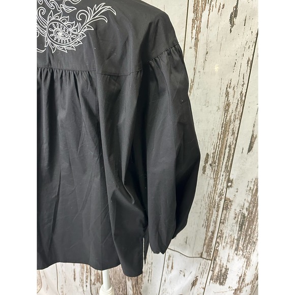 Bob Mackie Black and White Embroidered Puffed Sleeve Blouse - Picture 3 of 6
